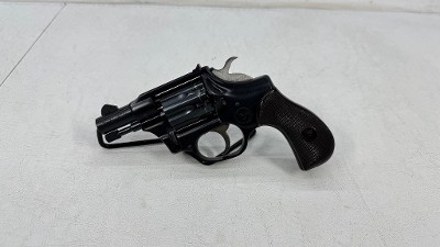 HIGH STANDARD MFG CO SENTINEL R-108 .22 CAL - Image 1 of 18