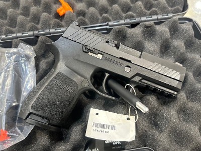 SIG SAUER P320 COMPACT 9MM LUGER (9X19 PARA) - Image 6 of 11