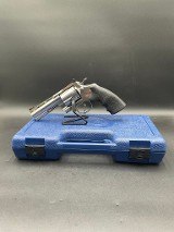 COLT ANACONDA .44 MAGNUM - 1 of 9