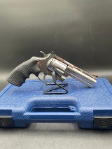 COLT ANACONDA .44 MAGNUM - 7 of 9