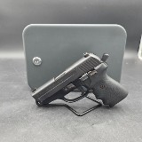 SIG SAUER P239 40 Smith & Wesson - 1 of 7