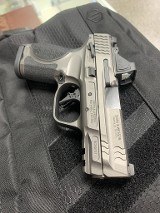 SMITH & WESSON M&P M2.0 BUNDLE 9MM LUGER (9x19 PARA) - 3 of 7