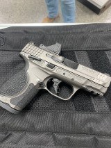 SMITH & WESSON M&P M2.0 BUNDLE 9MM LUGER (9x19 PARA) - 4 of 7