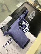 SMITH & WESSON M&P9 SHIELD EZ ORCHID 9MM LUGER (9X19 PARA) - 4 of 6