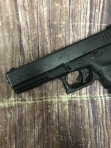 GLOCK 21 Gen 3 .45 ACP - 4 of 7