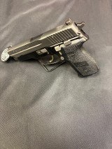 SIG SAUER M11-A1 9MM LUGER (9x19 PARA) - Image 2 of 4