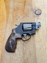 SMITH & WESSON 327 PERFORMANCE .357 MAG - 2 of 9