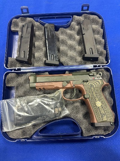 BERETTA 96A1 .40 S&W - Image 3 of 11