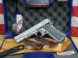 SMITH & WESSON SW1911 ENGRAVED .45 ACP - Image 1 of 7