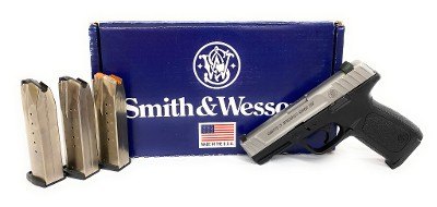 SMITH & WESSON SD40 VE .40 S&W - Image 1 of 13
