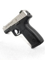 SMITH & WESSON SD40 VE .40 S&W - Image 11 of 13