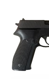 SIG SAUER P226 9MM LUGER (9x19 PARA) - Image 3 of 7