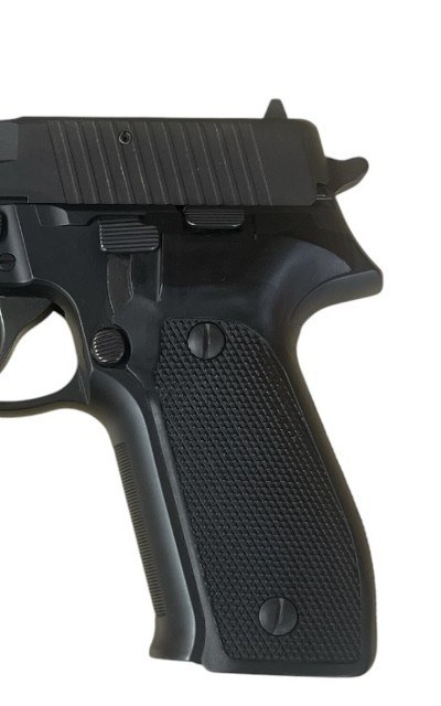 SIG SAUER P226 9MM LUGER (9x19 PARA) - Image 6 of 7