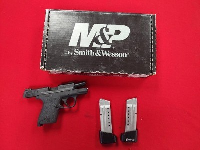 SMITH & WESSON M&P 9 SHIELD PERFORMANCE CENTER 9MM LUGER (9x19 PARA) - Image 3 of 4