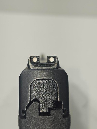 SMITH & WESSON M&P9 SHIELD 9MM LUGER (9x19 PARA) - Image 4 of 8