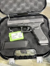 GLOCKG22 GEN 4 .40 S&W - 1 of 1