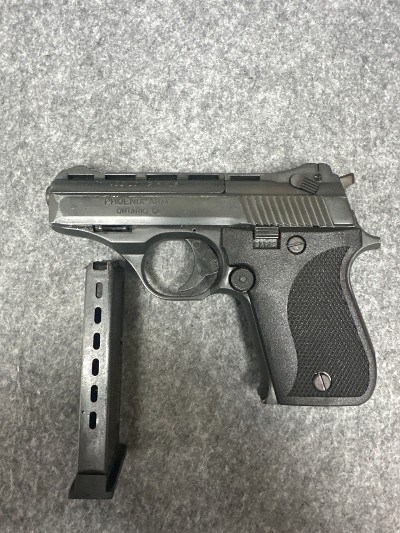 PHOENIX ARMS HP22A .22 LR - Image 1 of 5
