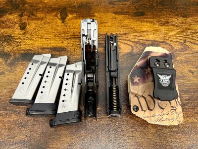 SMITH & WESSON M&P9 SHIELD 9MM LUGER (9x19 PARA) - Image 5 of 5