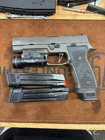P320 AXG LEGION 9MM LUGER (9X19 PARA) - Image 1 of 4