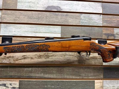 WEATHERBY MARK V .270 WBY MAG - Image 4 of 9