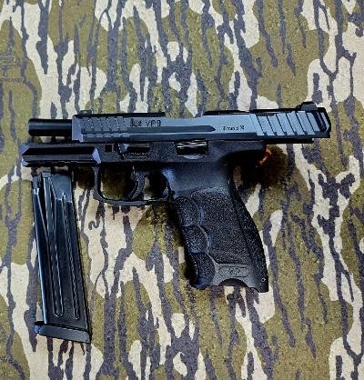 HECKLER & KOCH VP9 9MM LUGER (9x19 PARA) - Image 4 of 5