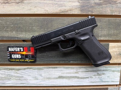 GLOCK 17 GEN 5 9MM LUGER (9x19 PARA) - Image 1 of 2