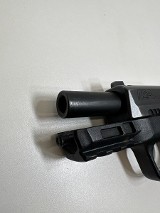 SMITH & WESSON M&P 9 SHIELD EZ M2.0 9MM LUGER (9x19 PARA) - Image 3 of 11