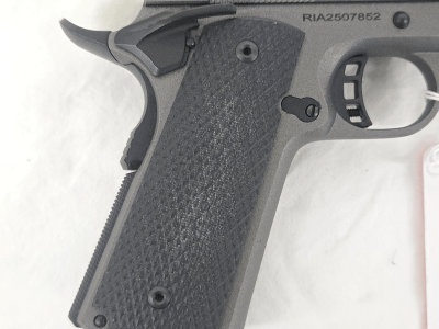 ROCK ISLAND ARMORY M1911 A1 FS Tact II w/Magazine 10mm - Image 2 of 9