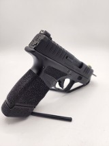SPRINGFIELD ARMORY HELLCAT 9MM LUGER (9X19 PARA) - Image 4 of 5