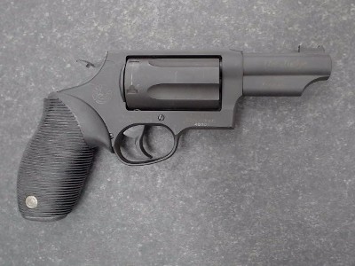 TAURUS 4510 THE JUDGE PUBLIC DEFENDER POLY(2-441021PFS) 45/10 - Image 1 of 2