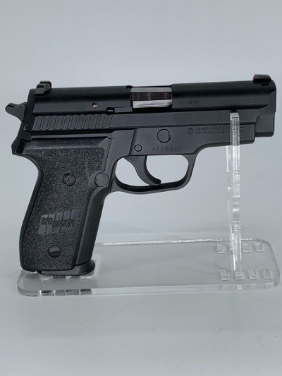 SIG SAUER P229 COMPACT 40 Smith & Wesson - Image 2 of 4