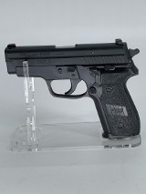 SIG SAUER P229 COMPACT 40 Smith & Wesson - Image 1 of 4