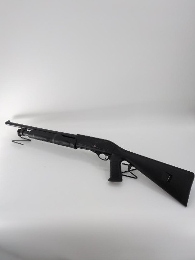 AKKAR 612 CHURCHILL 12 GA - Image 1 of 7