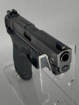 SMITH & WESSON M&P 380 SHIELD EZ M2.0 .380 ACP - Image 4 of 8