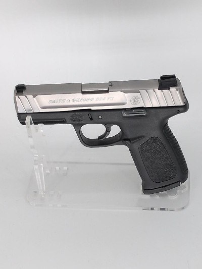 SMITH & WESSON SD9 VE 9MM LUGER (9x19 PARA) - Image 1 of 4