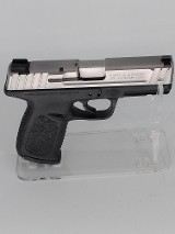 SMITH & WESSON SD9 VE 9MM LUGER (9x19 PARA) - Image 2 of 4