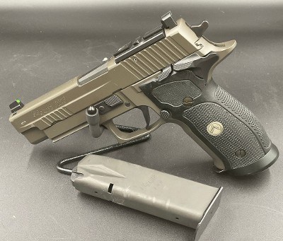 SIG SAUER P226 LEGION 9MM LUGER (9x19 PARA) - Image 1 of 9