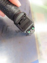 GLOCK 23 .40 S&W - 5 of 7
