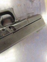 GLOCK 23 .40 S&W - 6 of 7