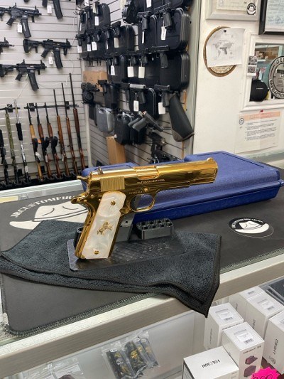COLT GOVERNMENT (01911C-BS38) .38 SUPER - Image 1 of 5