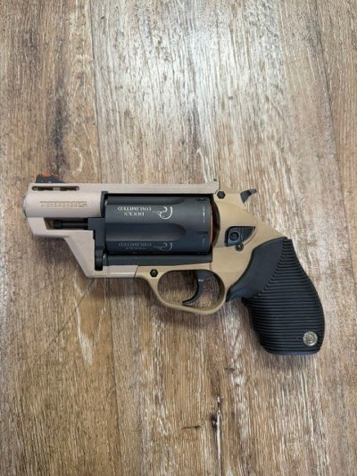 TAURUS JUDGE.45 LC/.410 GA - Image 1 of 4