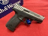 SMITH & WESSON SD40 VE 2.0 40 S&W .40 - 1 of 7