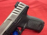 SMITH & WESSON SD40 VE 2.0 40 S&W .40 - 5 of 7