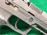 SIG SAUER P320 NITRON COMPACT 9MM LUGER (9X19 PARA) - Image 6 of 24