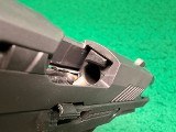 SIG SAUER P320 NITRON COMPACT 9MM LUGER (9X19 PARA) - Image 22 of 24