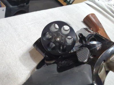 SMITH & WESSON 586-8 .357 MAG - Image 4 of 8