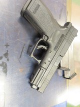 SPRINGFIELD ARMORY XD40 .40 S&W - 1 of 7