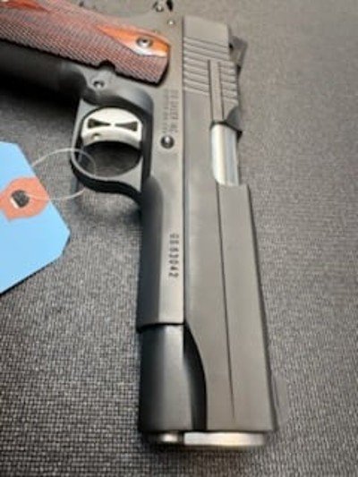 SIG SAUER 1911 COMPACT .45 ACP - Image 5 of 12