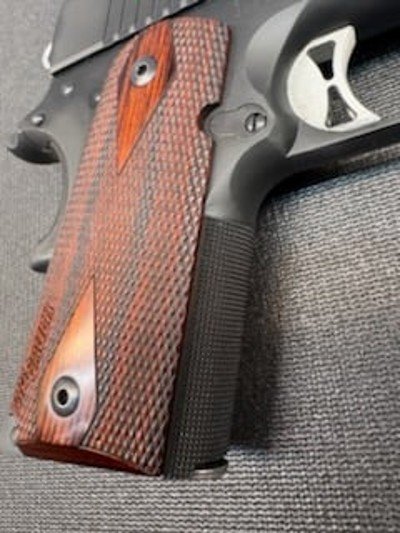 SIG SAUER 1911 COMPACT .45 ACP - Image 3 of 12