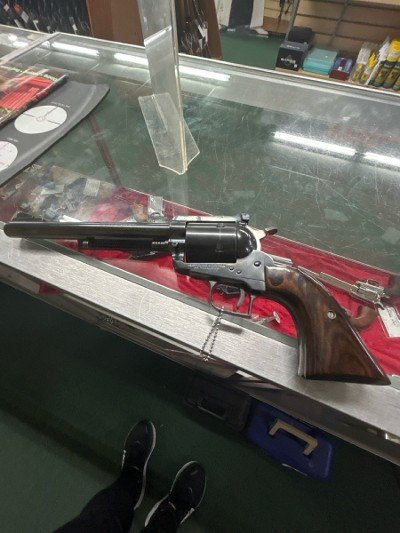 RUGER SUPER BLACKHAWK .44 MAGNUM - Image 1 of 1